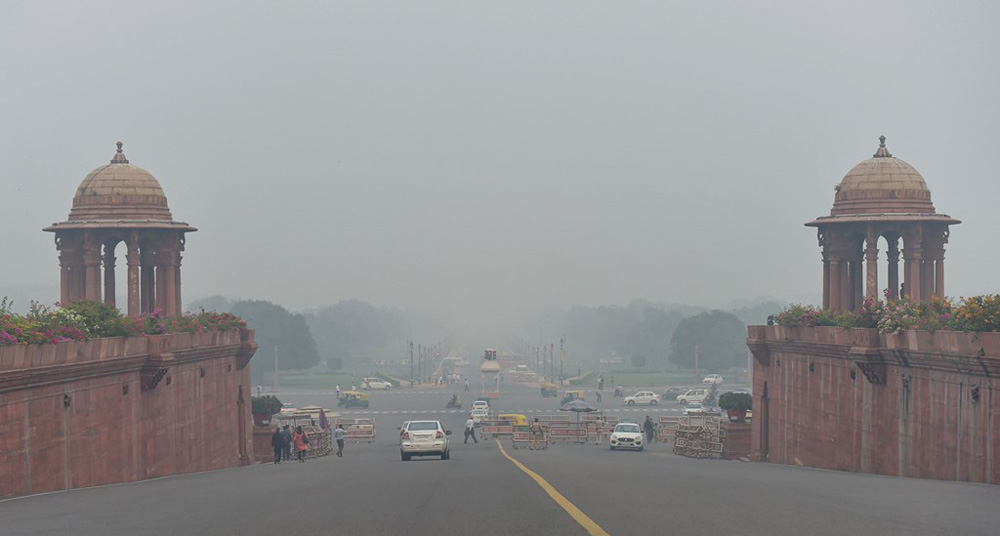 दिल्ली प्रदूषणबारे भारतीय सुप्रीम कोर्ट: सरकारी अधिकारीले जनतालाई मर्न छाडिदिए