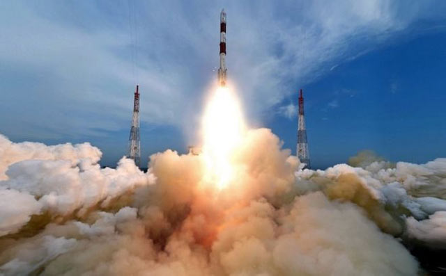 भारतीय गणतन्त्र दिवसलाई उपहार- हालसम्मकै कम तौलको भूउपग्रह प्रक्षेपण