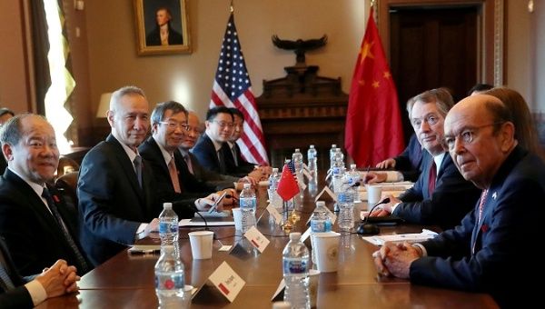 अमेरिका-चीन व्यापार विवादबारे पुनः वार्ता  शुरू 