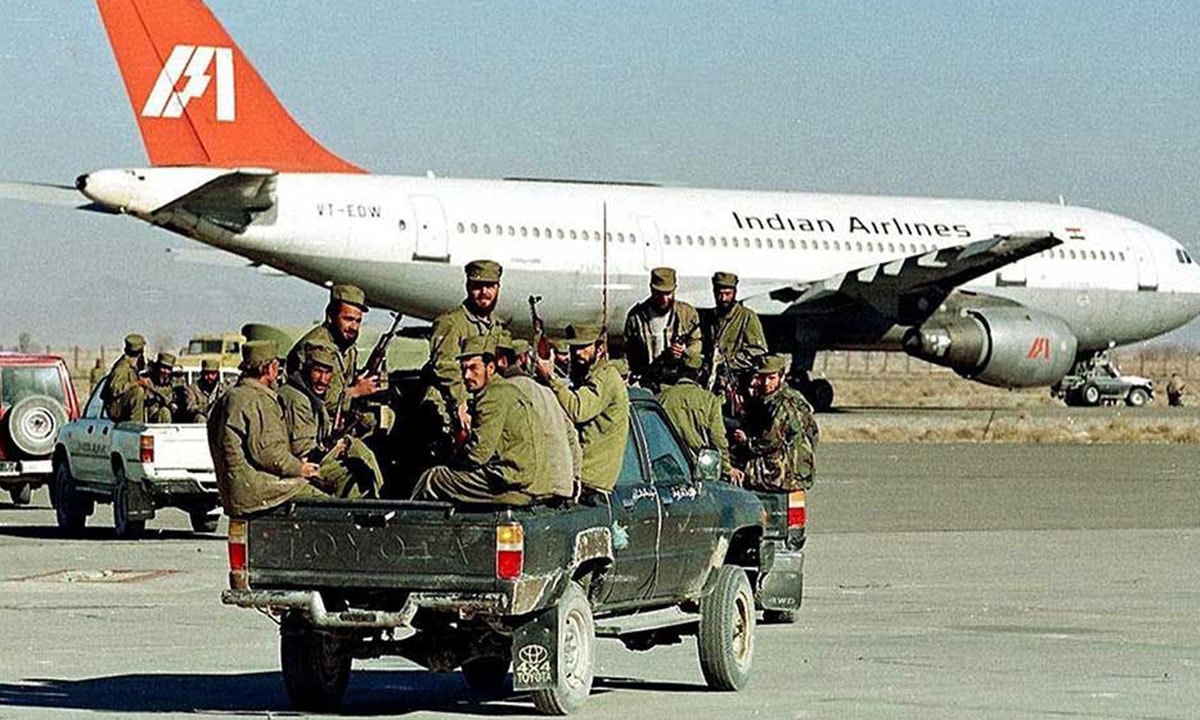 मसूद छुटाउन यसरी गरिएको थियो भारतीय विमान अपहरण