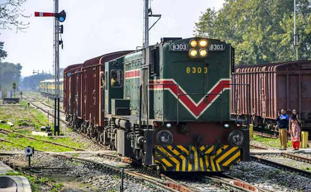 पाकिस्तान—भारतबीच रेल सेवा पुनः सुरु
