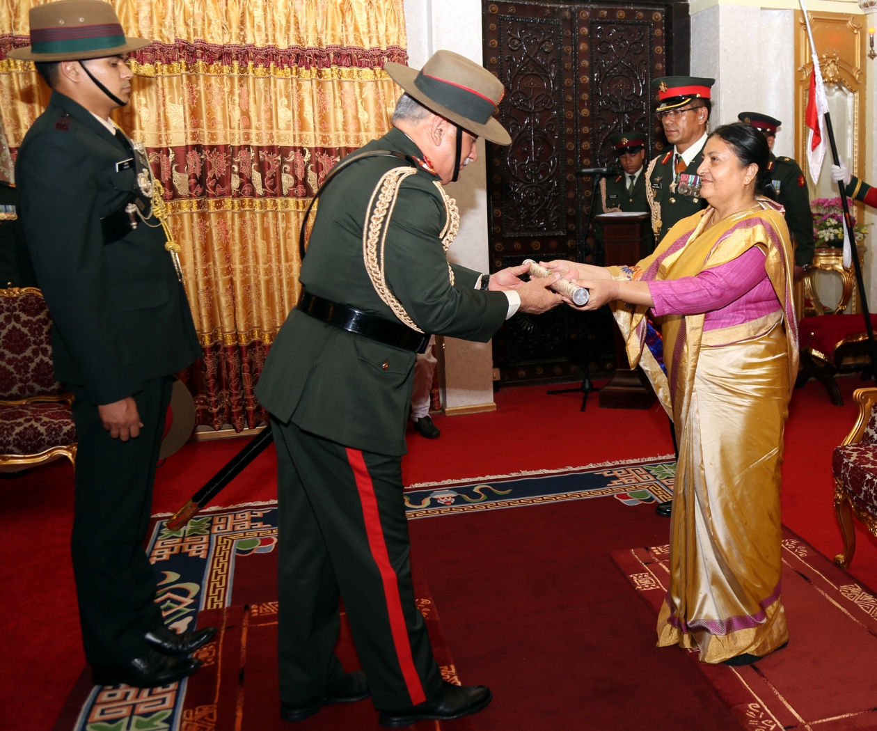 भारतीय सेनाध्यक्षलाई मानार्थ महारथीको दर्ज्यानी प्रदान