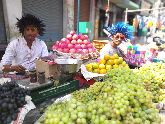 वीरगञ्जमा ‘जोगिरा सरारारा..‍‍‍