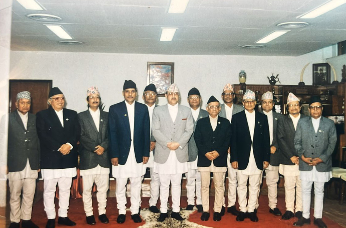 Gyanmani-With-King-Birendra.jpg