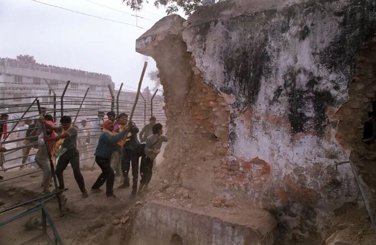 babariMasjid_NYT.JPG