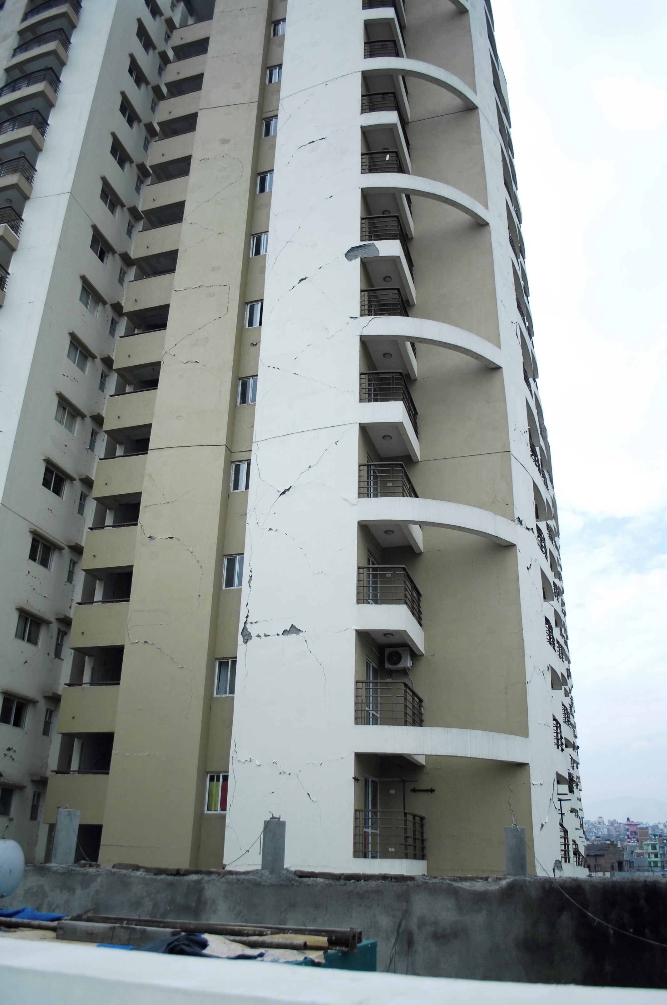earthquake_3-1.jpg