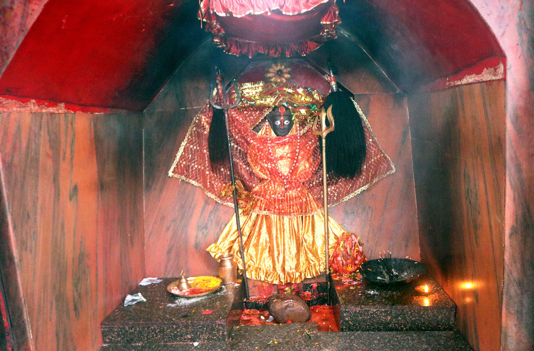 गढीमाईकाे विशेष पूजा आज रातिदेखि शुरु, तीन जिल्लाका डेढ दर्जन स्थानमा पनि मेला लाग्दै