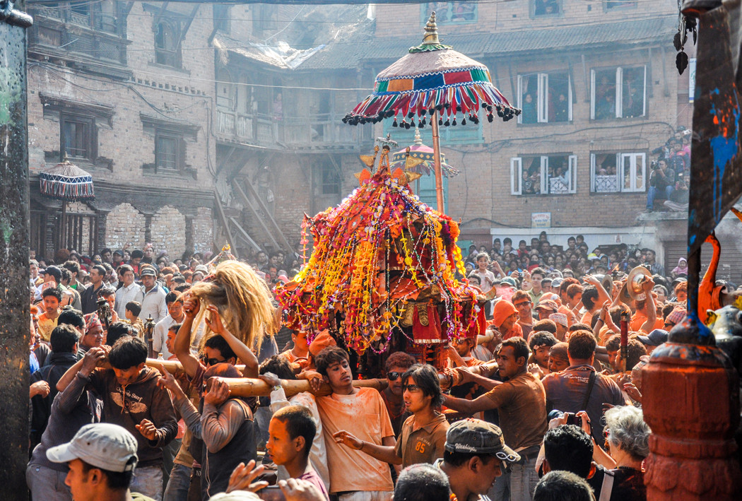 महामारीको मारमा जात्रा, बिस्केटमा पूजा मात्र गरिने