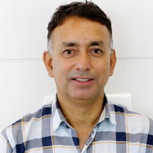 ध्रुव शिम्खडा