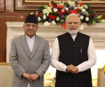 मोदी दरबारमा पुष्पकमल 