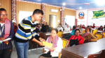 आंशिक अपाङ्गता भएका व्यक्तिलाई स्थानीय सरकारको साथ