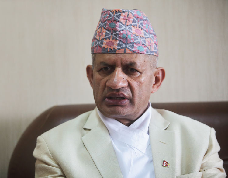 दलगत विभाजित नहुन विदेशमा रहेका नेपालीलाई परराष्ट्रमन्त्रीको आग्रह