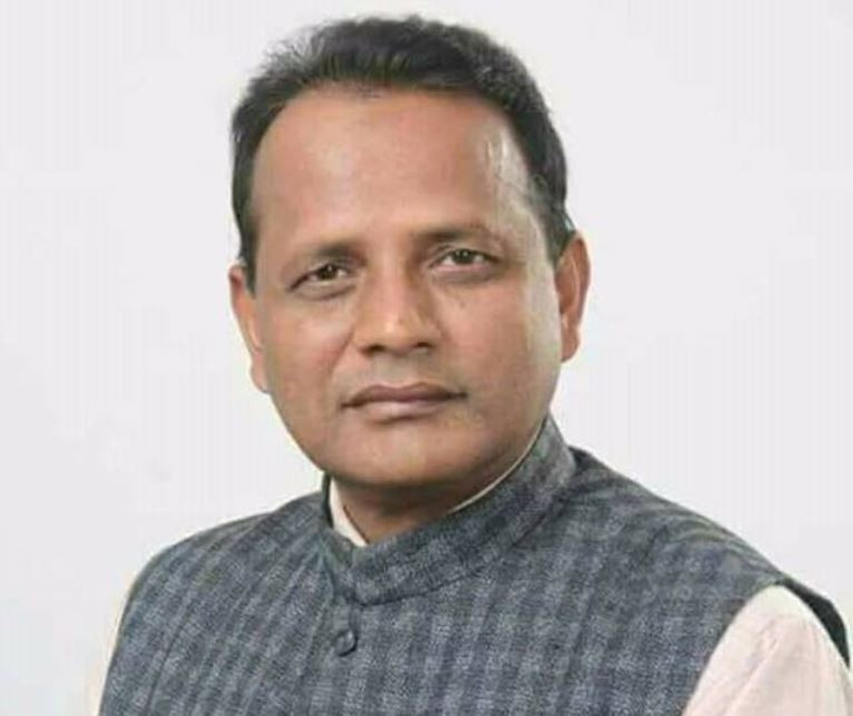 मधेशमा कांग्रेस, माओवादी र समाजवादीका मन्त्री हटाउँदै मुख्यमन्त्री राउत