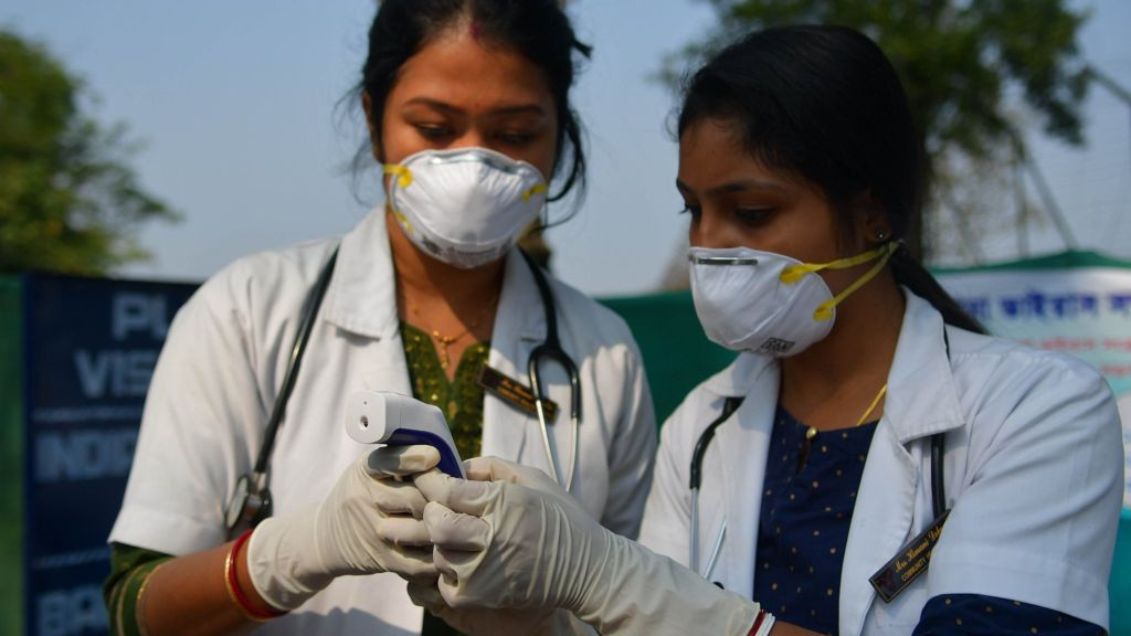 भारतमा एकैदिन २ लाख ९४ हजार कोरोना संक्रमित थपिए, २ हजारको मृत्यु