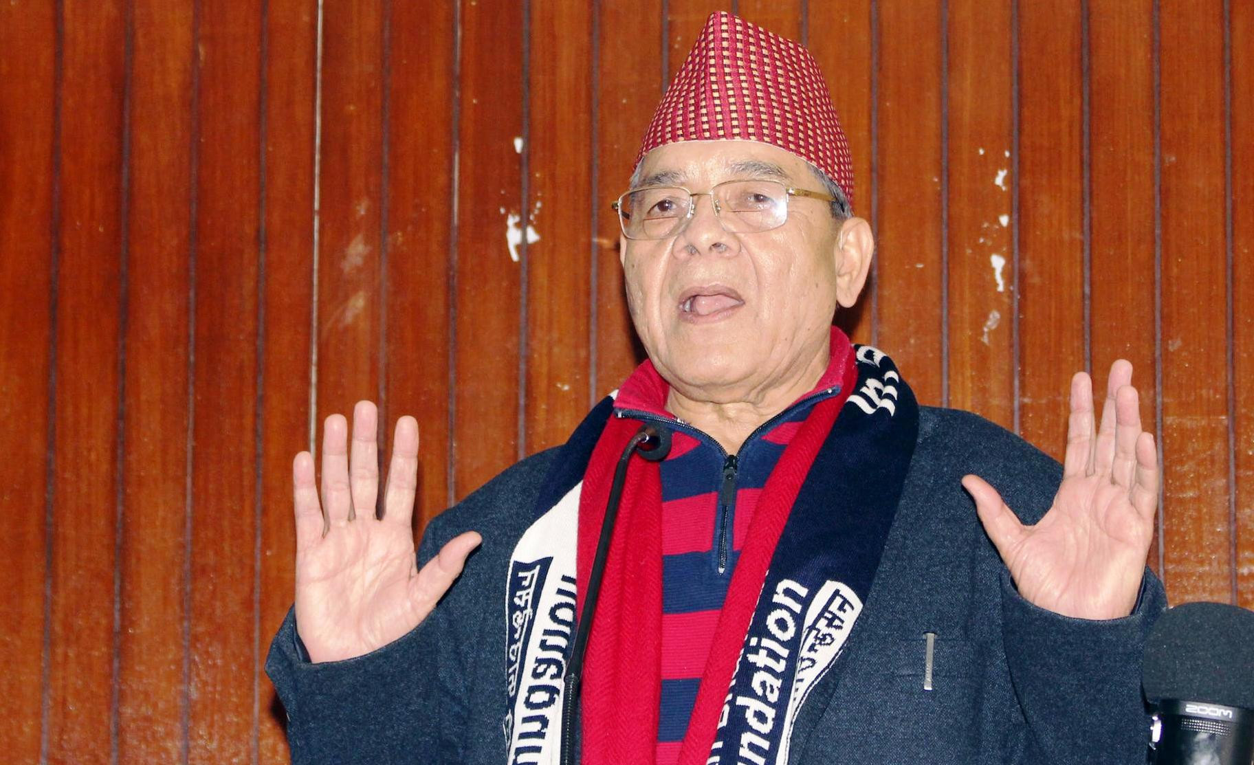 वामदेव गौतम भन्छन्- 'म कुनै गुटमा छैन, पार्टी विभाजन हुँदैन'