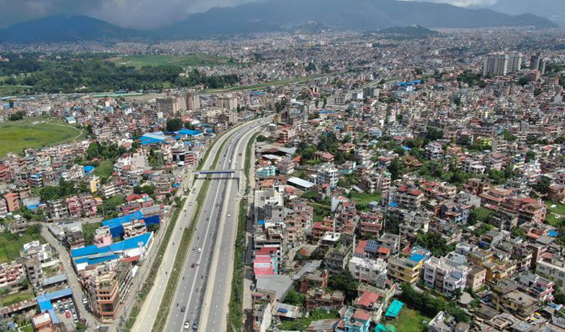काठमाडौं उपत्यकामा भोलिदेखि जोर बिजोर यातायात चलाउन पाइने, होटल पनि खोल्न मिल्ने