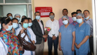 अस्पताल मर्मतमा हिमालयन ब्यांकको साथ