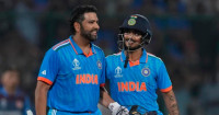 रोहित शर्माले कीर्तिमानी पारी खेलेपछि भारत विजयी, अङ्कतालिकामा दोस्रो स्थानमा