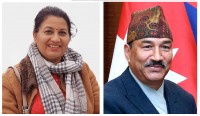 कमल थापालाई पछि पार्दै डिना उपाध्यायको अग्रता