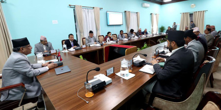 गण्डकी, मधेश र सुदूरपश्चिमका प्रदेश प्रमुख हटाउने सरकारको निर्णय