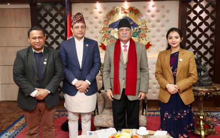 रास्वपाका मन्त्रीहरूले बुझाए राजीनामा, गृहमन्त्री नपाएपछि छाडे सरकार