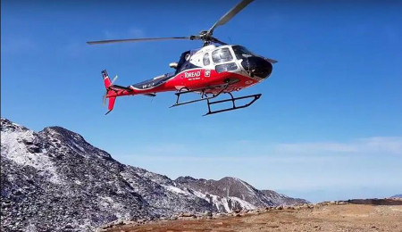 आन्तरिक पर्यटकलाई लक्षित गर्दै हेलिकप्टर कम्पनीहरूको टूर प्याकेज, १९ हजारमै गोसाइँकुण्ड