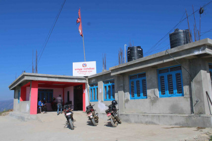 चिसो बढेपछि जन्तेढुंगामा एक साताका लागि विद्यालय बन्द