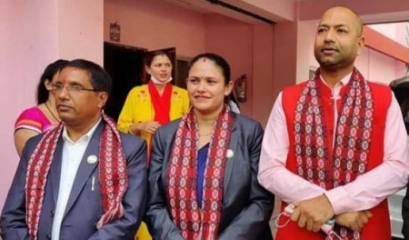 लुम्बिनी प्रदेशका जसपा सांसदलाई तत्काल अन्तरिम आदेश दिन अस्वीकार, मुख्यमन्त्री पोखरेल अप्ठ्यारोमा