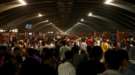 वर्ष दिनमा विदेश पुगे पौने १७ लाख नेपाली