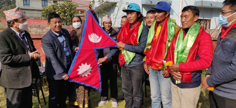 नेपाललाई स्मार्ट पर्यटकीय गन्तव्यको रूपमा विकास गर्छौंः सञ्चारमन्त्री गुरुङ