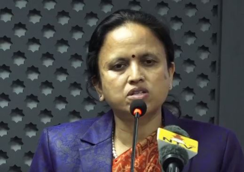 यस्ता छन्, मन्त्रिपरिषद्का ११ निर्णय