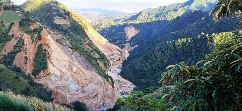 बन्द गरिए रोशी क्षेत्रका तीन क्रसर उद्योग