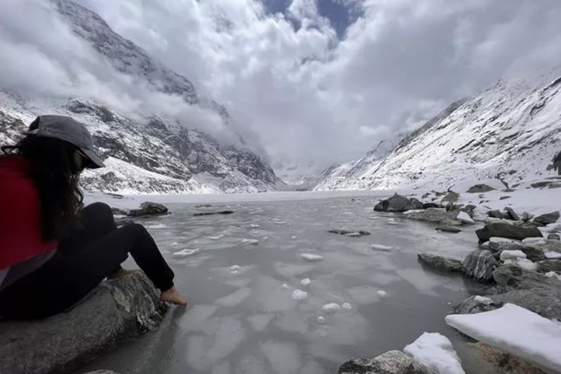 स्वर्ग जानु च्छो रोल्पाको बाटो