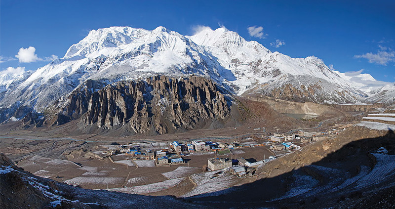 पश्चिमा काल्पनिकीमा हिमालय