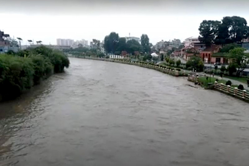 देशको अधिकांश भागमा वर्षा‚ काठमाडौंको नदी किनारमा सतर्कता अपनाउन आग्रह