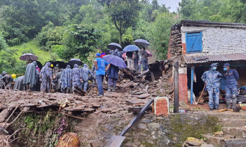 आरीघोप्टे पानीले निम्त्याएको पर्वतको क्षति