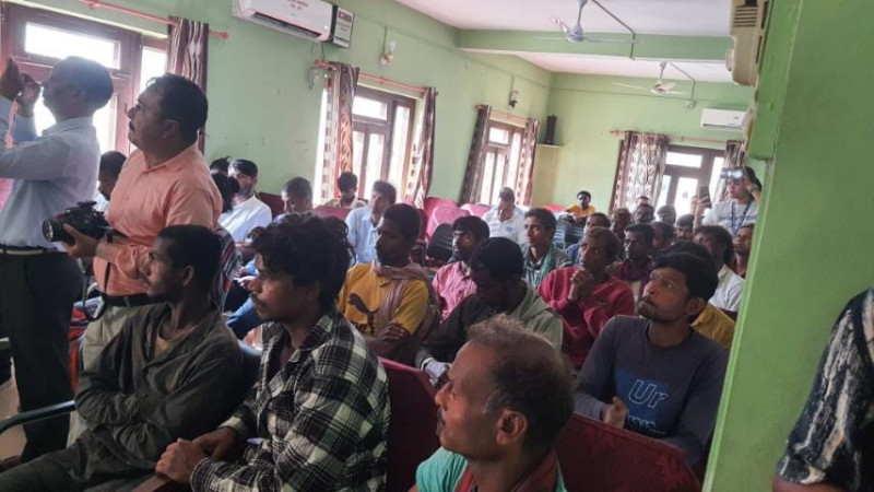 कश्मीरमा बन्धक बनाइएका २८ मजदूरको उद्धार