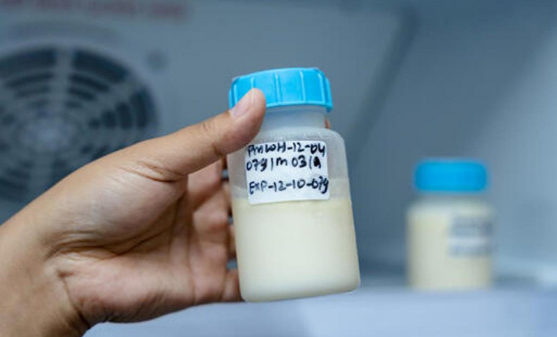 आमाको दूधबाट वञ्चित शिशुका लागि मानव दूध ब्यांक