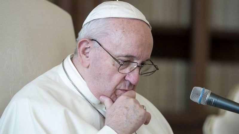 पोप फ्रान्सिसको इन्स्टाग्रामबाट मोडलको तस्वीर लाइक भएपछि छानबिन गर्दै भ्याटिकन