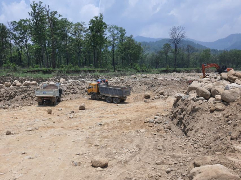 प्राकृतिक स्रोतको उपयोगमा विवादः प्रदेशले रोक्यो स्थानीय सरकारले लगाएको ठेक्का 