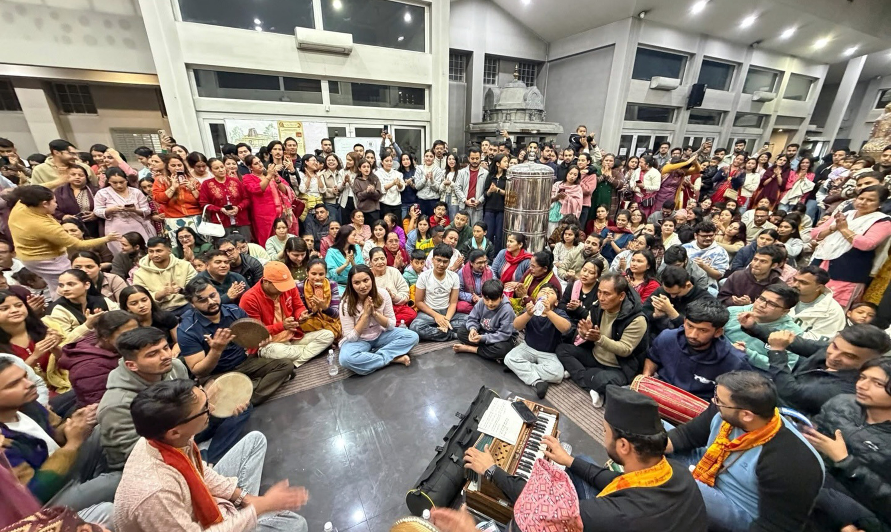 bhajan-1781520958.jpg